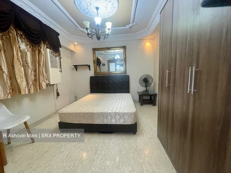 Blk 892 Tampines Avenue 8 (Tampines), HDB Executive #523016231